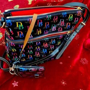 DOONEY AND BOURKE DB75 Multi-Tassel CROSS-BODY NEW WITHOUT TAGS (authentic)